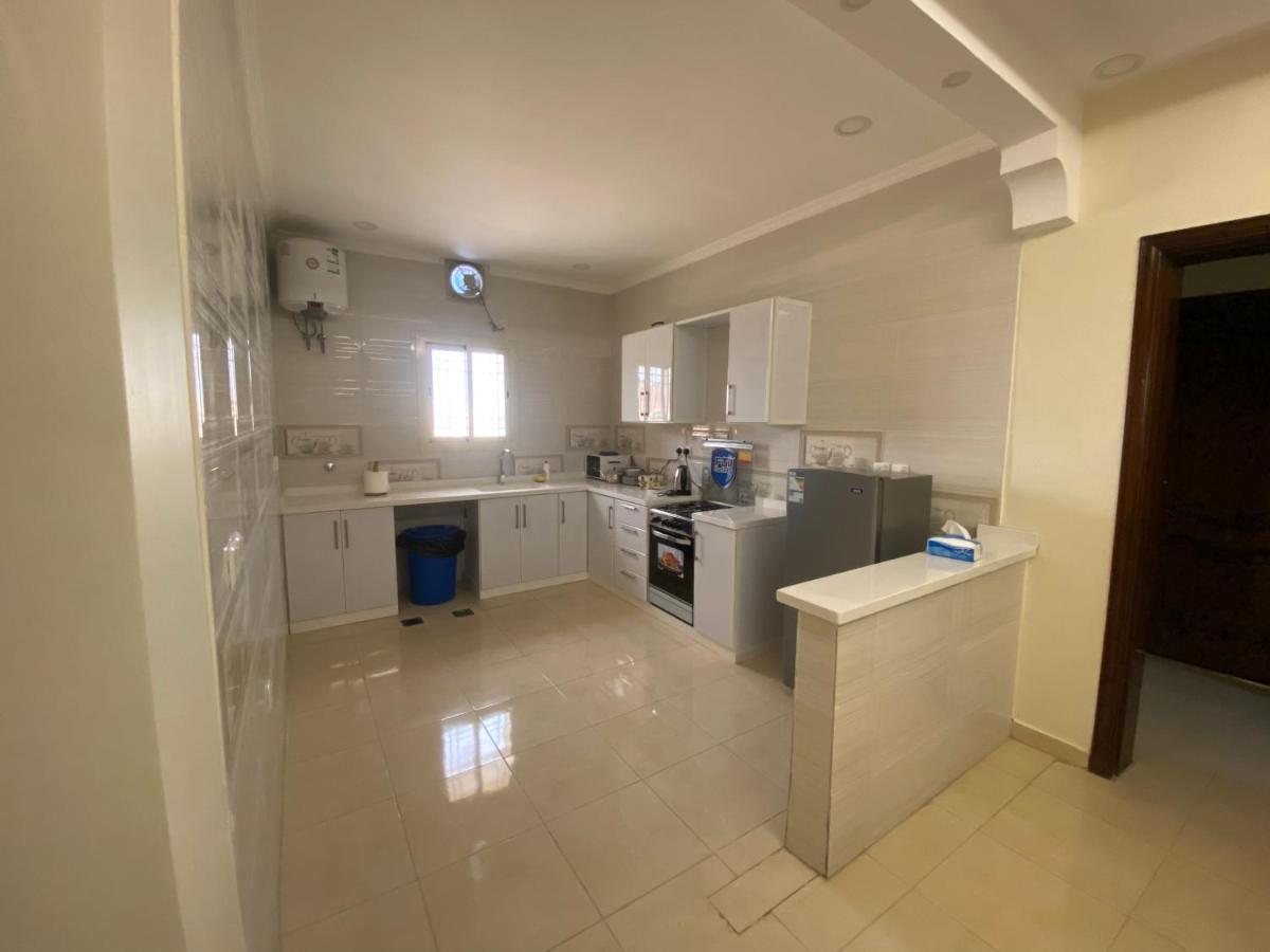 Al Diyafah Apts Medina Exteriör bild